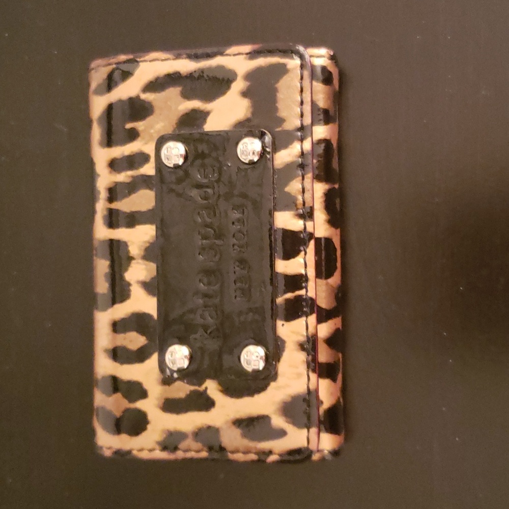 EUC, Kate Spade leopard print card holder.